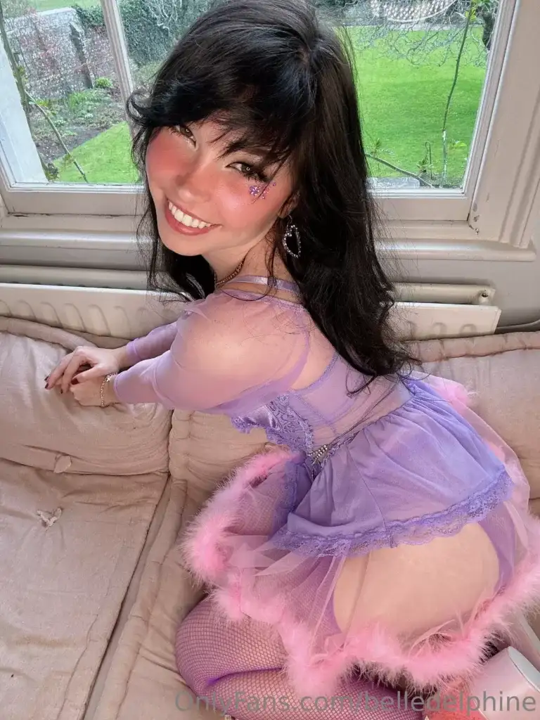 Belle Delphine Onlyfans Set Foot Fairy (66)