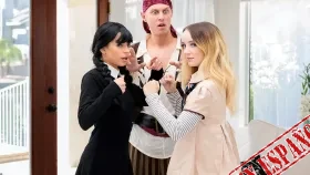 Robot Megan Vs Merlina (Megan Vs Wednesday) – MyFamilyPies