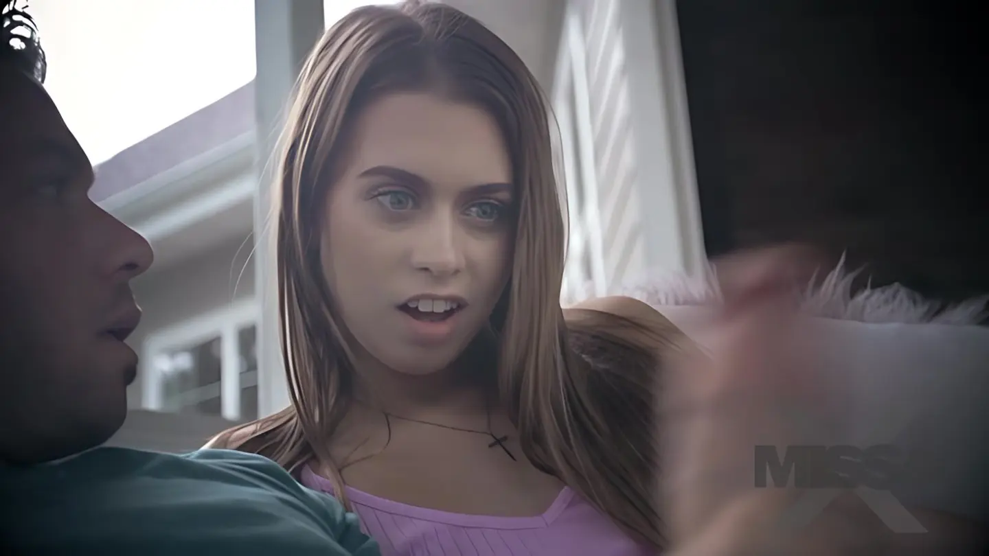 Mirando Porno Con Mi Hermana 4 – Jill Kassidy (Watching Porn With Sister 4) – Missax