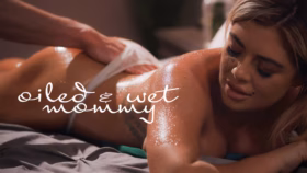Mami Mojada Y Aceitada – (Oiled & Wet Mommy) – Missax
