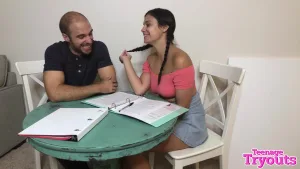 Cita De Estudio Con Su Hermanastro – (Study Date with Stepbro) – SlutInspection